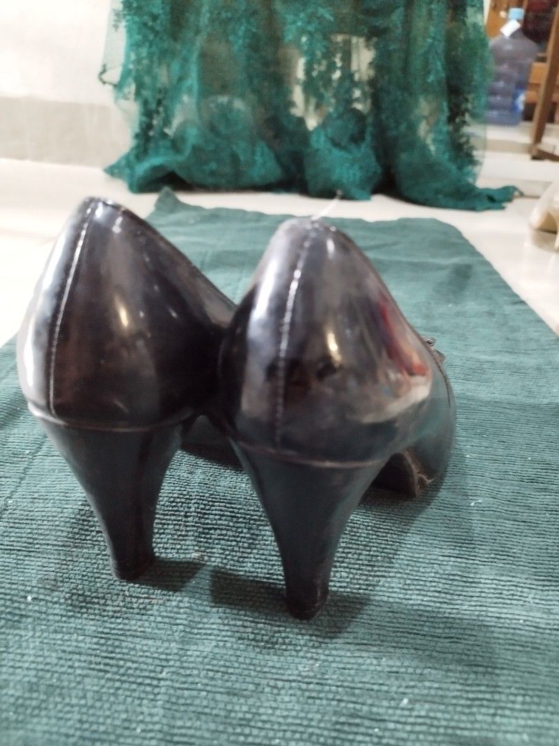 7in heels