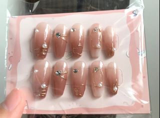 （分類：）位於 。 由 k81688 提交（商品編號 1211162900，圖片 1）。簡介： 。