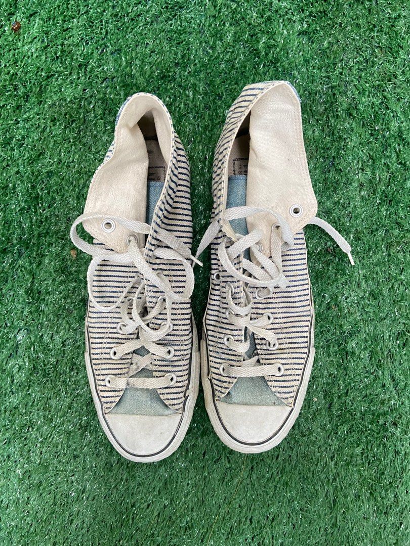 Bape chuck taylors top