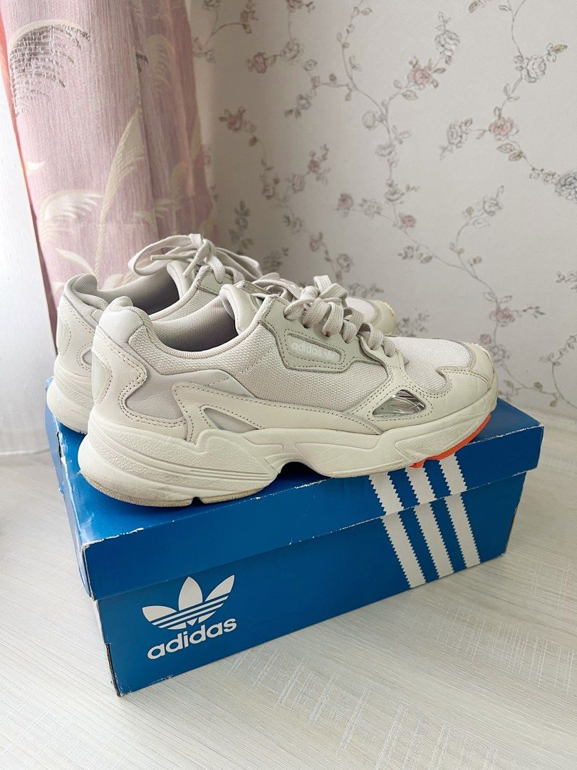 Adidas Falcon White UK6 1 2