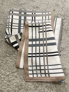 Ariani Square Matte Satin