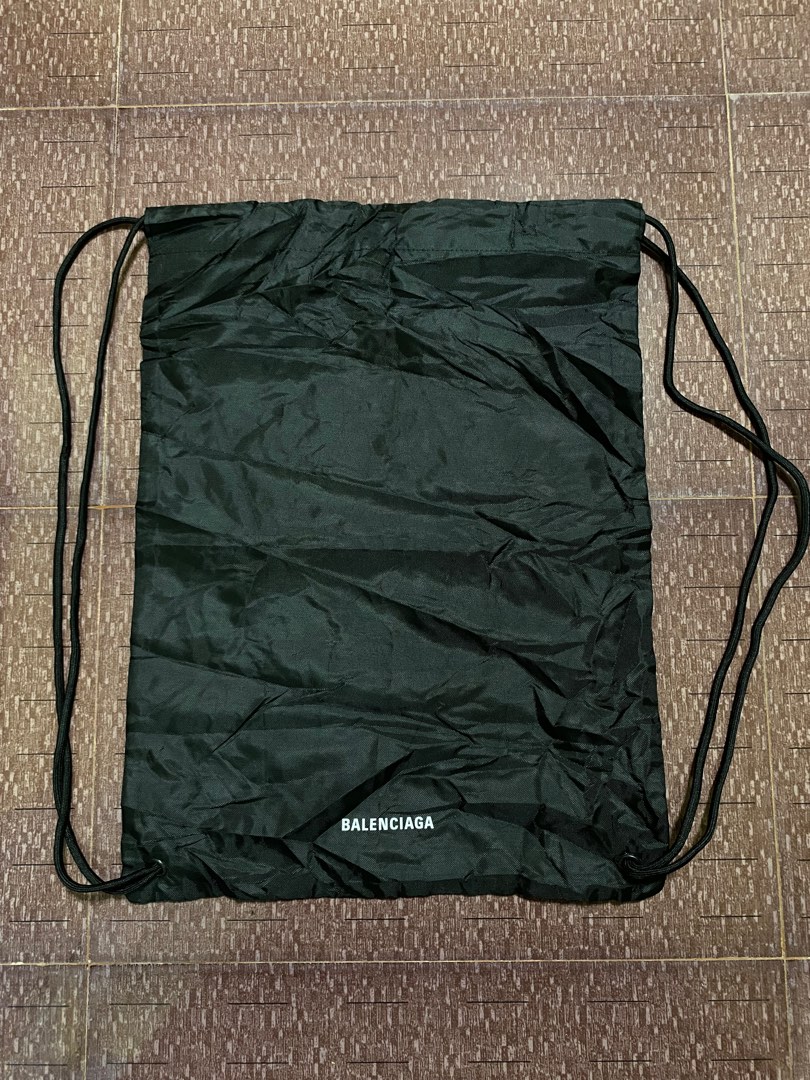Balenciaga sales string bag