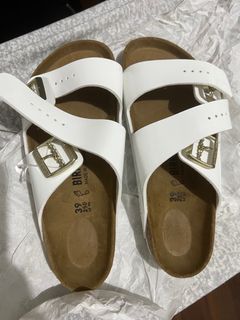 (Category: ) located in . Submitted by Kinay (Listing ID 1211197052, Image 1). Description: .