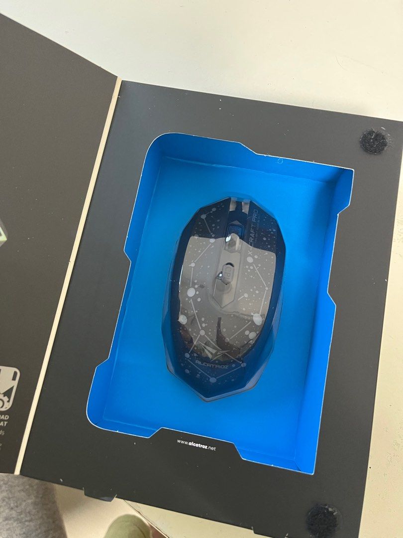 BNIB Mouse Xcraft pro twilight 2000 silent colourful wired mouse, Computers & Tech, Parts