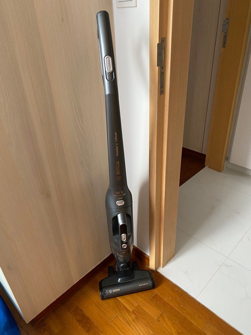 Bosch 18v cordless vacuum, TV & Home Appliances, Vacuum Cleaner & Housekeeping on Carousell