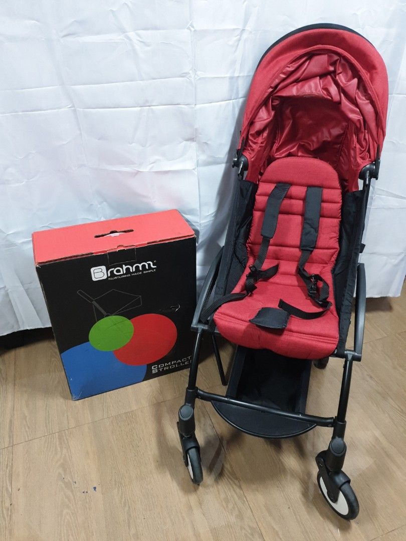 Brahmz compact travel stroller Babies Kids Going Out