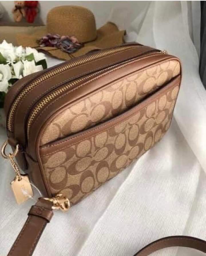 BRAND NEW ORIG US MALL PULL OUT COACH JES CROSS BODY BAG (TAN/BROWN