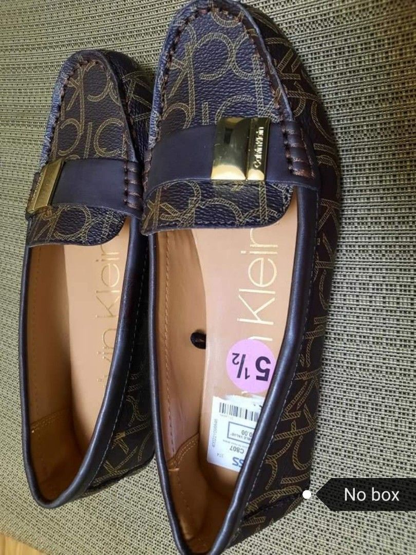 loafers size 5.5