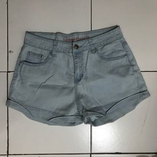 (Kategori: ) berada di . Dikirim oleh warmvanille (ID iklan 1211145144, Gambar 1). Deskripsi: .