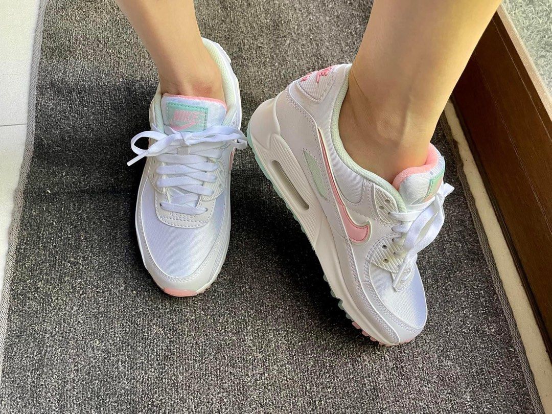 ladies air max 90s