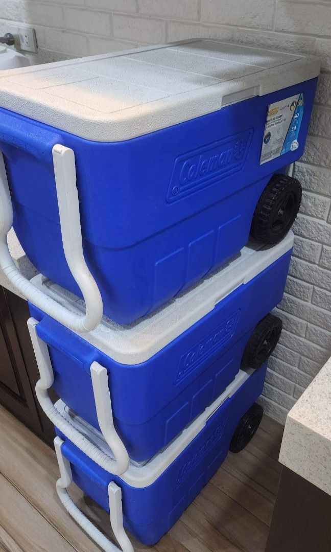 Coleman wheeled cooler 50quart, Furniture & Home Living, Home