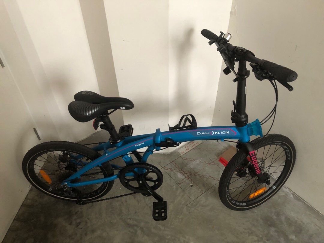 Dahon Eugene 9 Speed Sports Equipment Bicycles Parts Bicycles