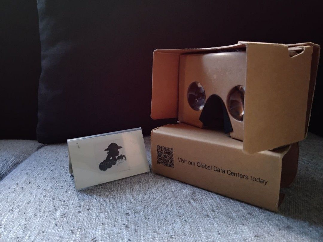 Digital Realty VR Cardboard (Category: Monitor Screens) located in Tarlac. Submitted by redbluehatter (Listing ID 1211057424, Image 1). Description: May something sa noo part niya, refer nalang sa picture.