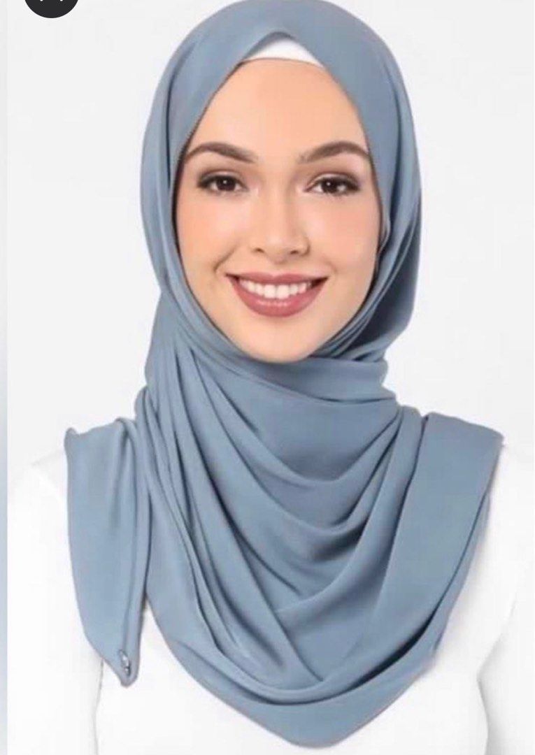 Duck Matte Satin Silk Shawl In Beary Blue Womens Fashion Muslimah Fashion Hijabs On Carousell