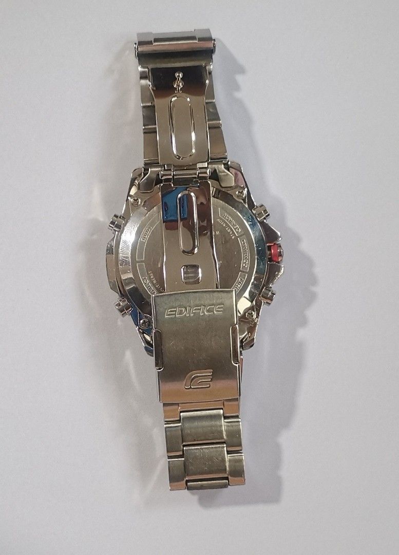 Edifice store era 200