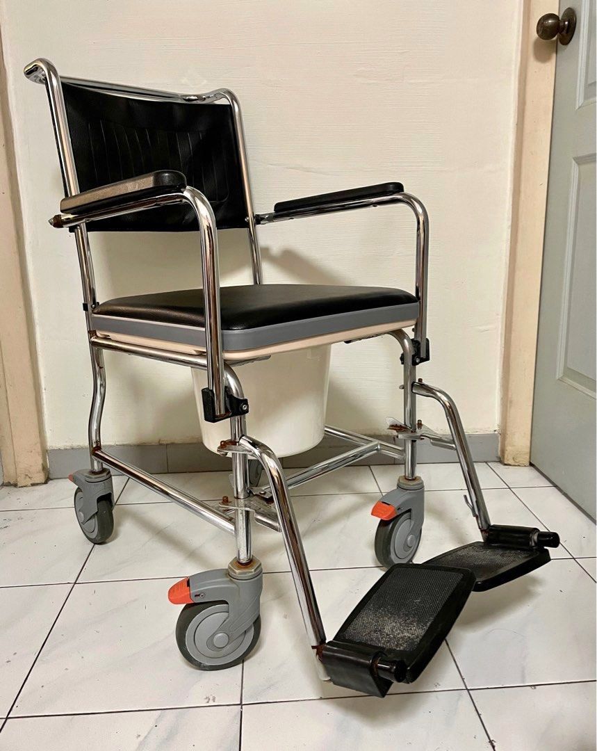 3in1 Elderly Toilet Chair Mobile Toilet Stool Shower Chair Wheelchair