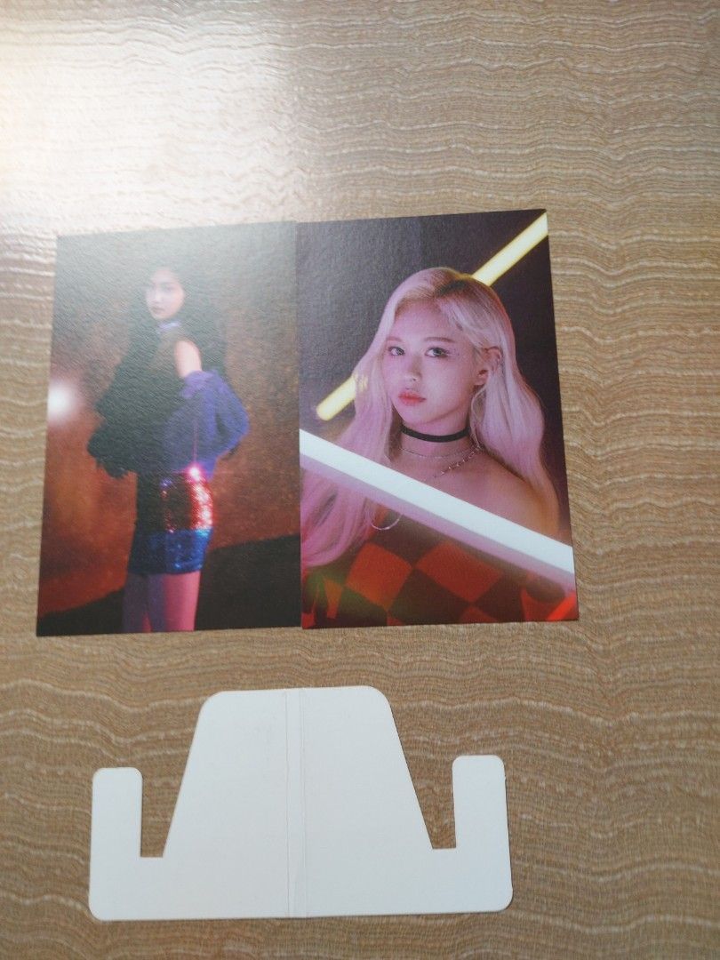 EVERGLOW 'Reminiscence' 1st Mini Album CD Produktbild-Vorschau 3