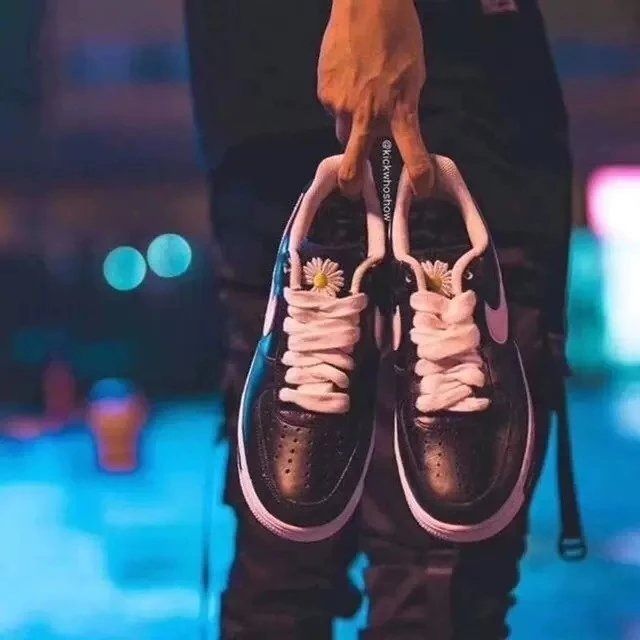 G dragon outlet x nike