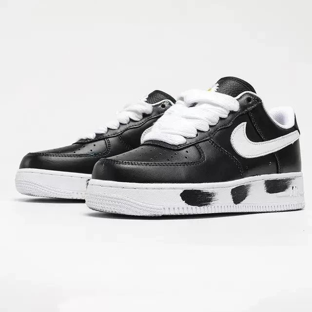 Nike air force discount ones black and white