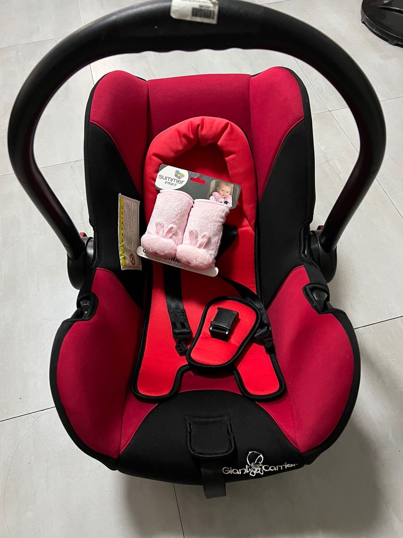 Giant Carrier Zoe Car Seat/ Carrier for babies less than 13kg, Babies