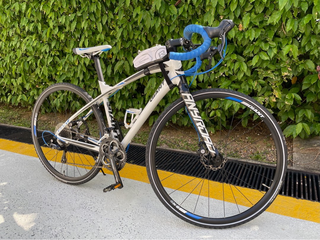Giant Hybrid Bike, Sports Equipment, Bicycles & Parts, Bicycles on ...