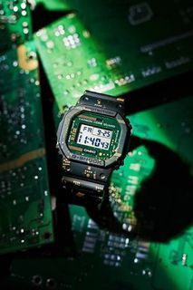G-Shock DWE-5600CC-3 with Carbon Core Guard and Interchangeable Bezels and Bands