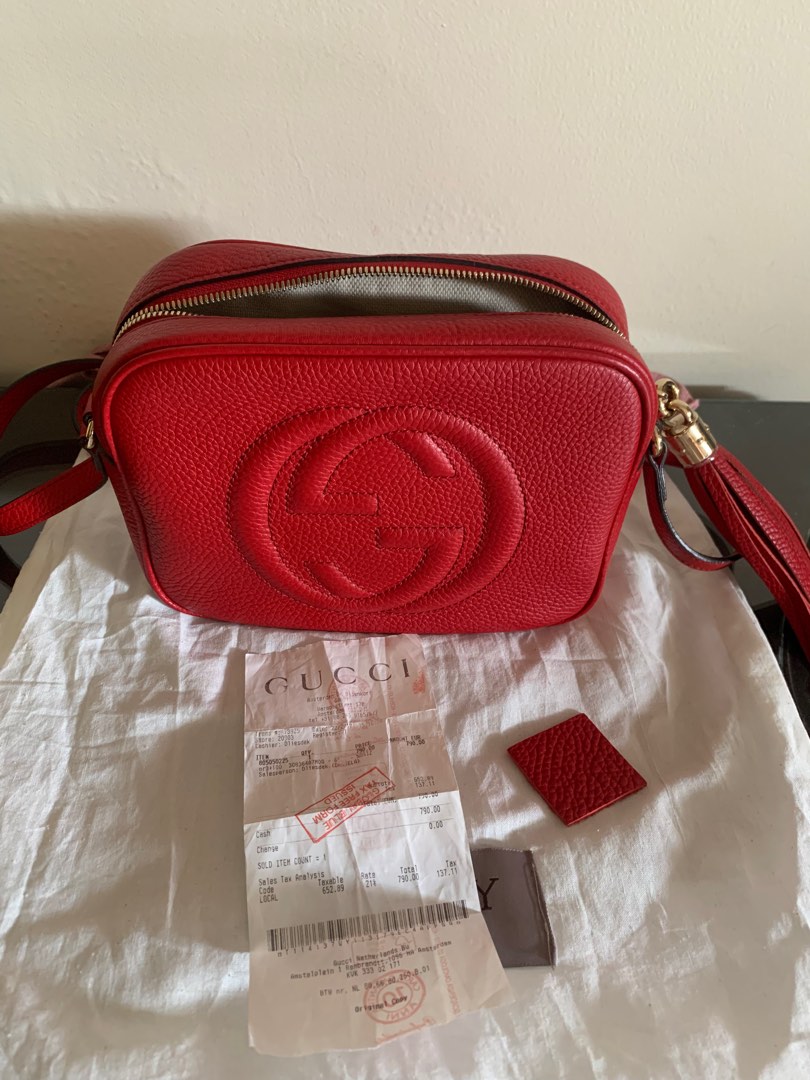 Gucci camera bag in red, Barang Mewah, Tas & Dompet di Carousell