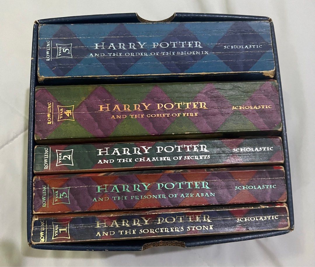 HARRY POTTER BOOKS 15, Hobbies & Toys, Books & Magazines, Fiction