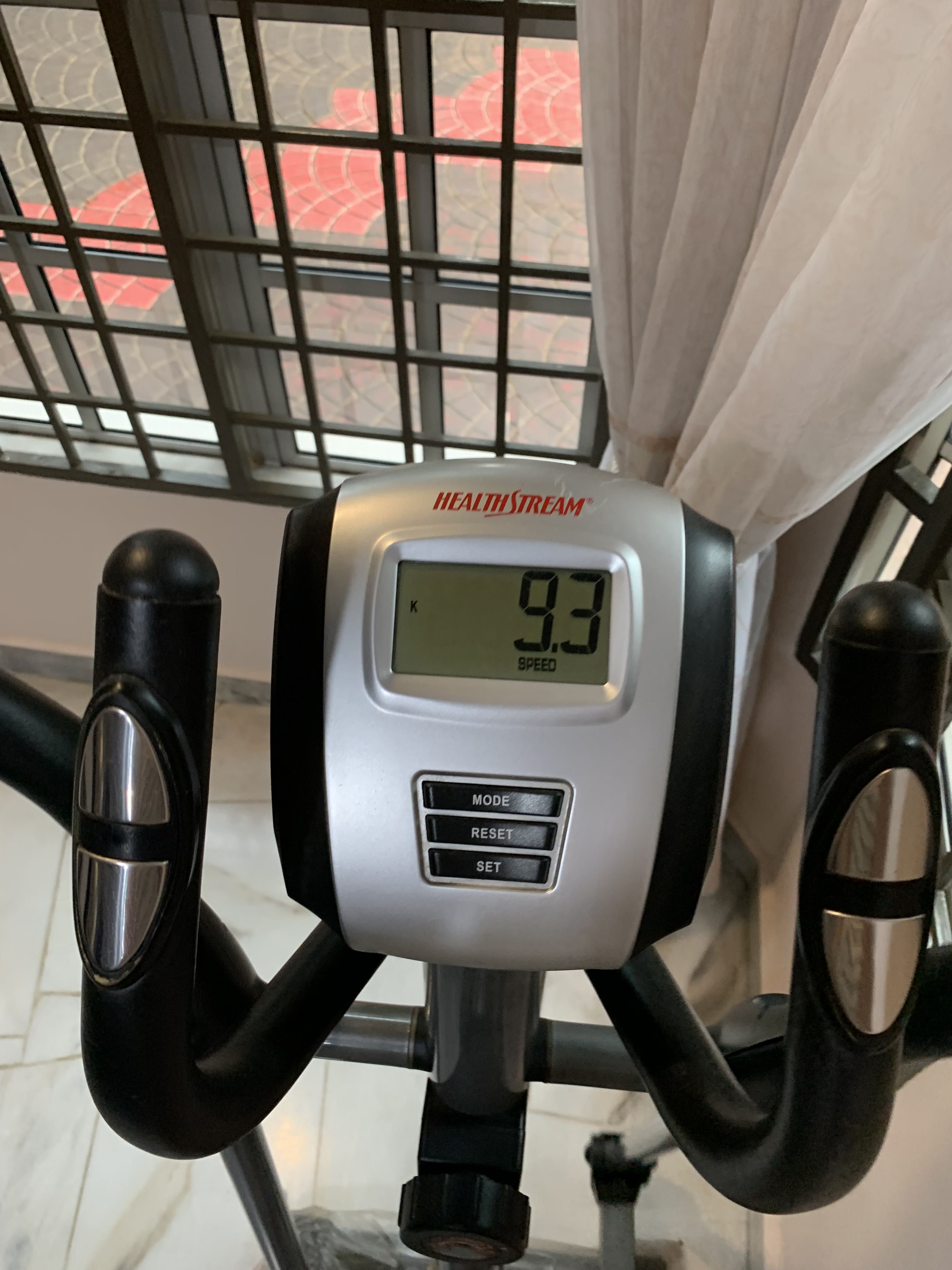 Healthstream Two in one Elliptical Bike, Sports Equipment, Exercise