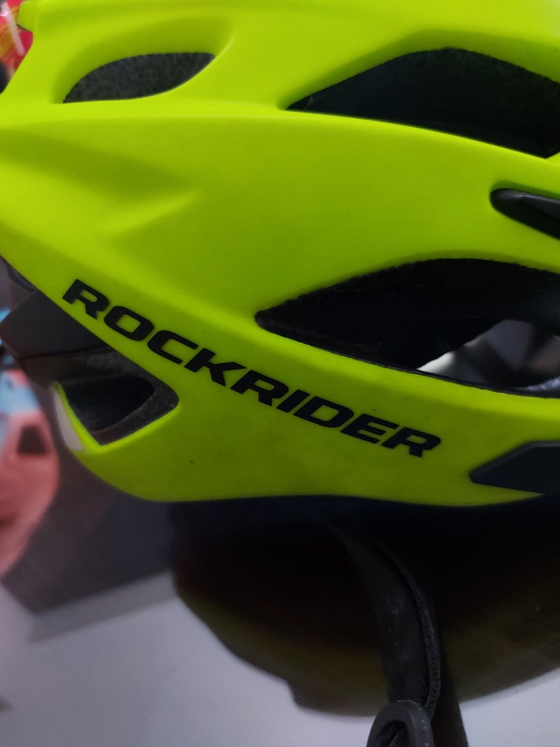 Helm sepeda rockrider