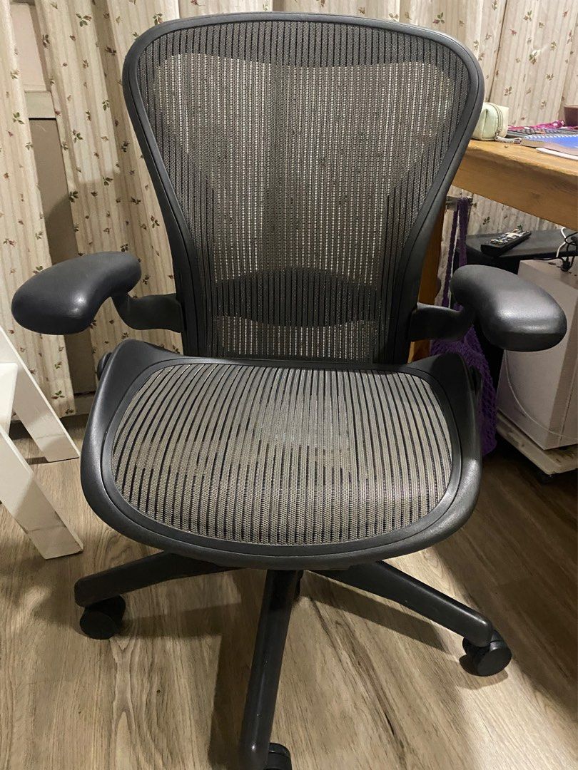 Herman miller aeron used near me clearance