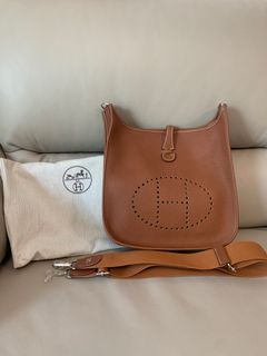 （分類：）位於 。 由 puiyingk 提交（商品編號 1211075995，圖片 1）。簡介： 。