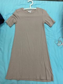 H&M ribbed shift dress