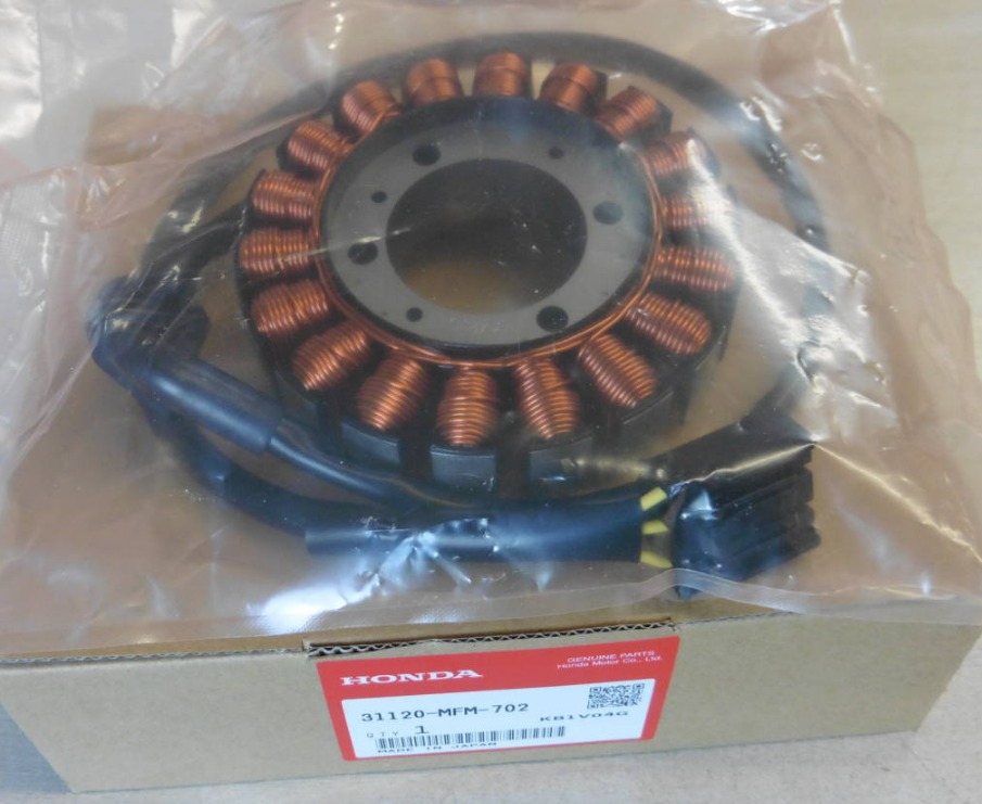 Honda CB400SF Revo genuine stator coil new 31120-MFM-702