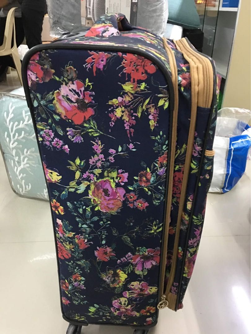 Jessica Simpson Floral Luggage Trolley Bag, Hobbies & Toys, Travel