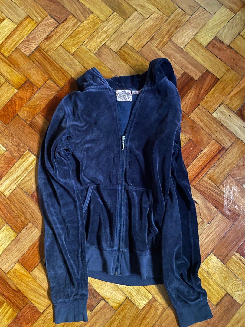 Navy blue Juicy Couture velour jacket (Category: Coats, Jackets and Outerwear) located in Taguig. Submitted by louievee (Listing ID 1211062069, Image 2). Description: 100% original Bought from the US/ Nordstrom Size M but fits XS/S.
