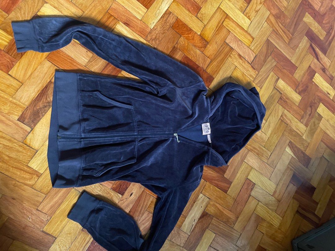 Navy blue Juicy Couture velour jacket (Category: Coats, Jackets and Outerwear) located in Taguig. Submitted by louievee (Listing ID 1211062069, Image 3). Description: 100% original Bought from the US/ Nordstrom Size M but fits XS/S.
