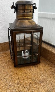 Lamp / Candle holder