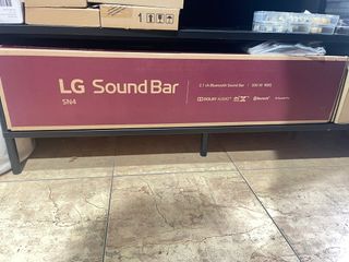LG SN4 300 watts!!( selling fast)