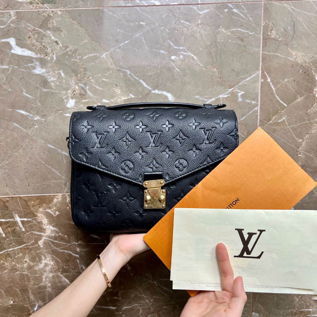 Louis Vuitton Pochette Metis East West, Luxury, Bags & Wallets on Carousell