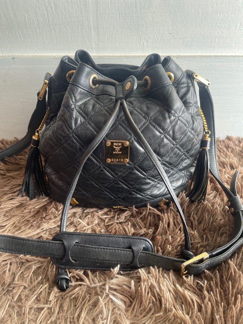 Mcm mini deals bucket bag