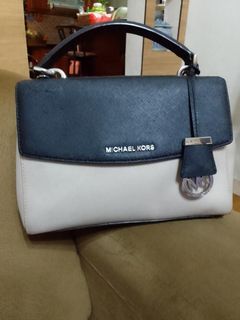 Michael Kors Ava Small Bag