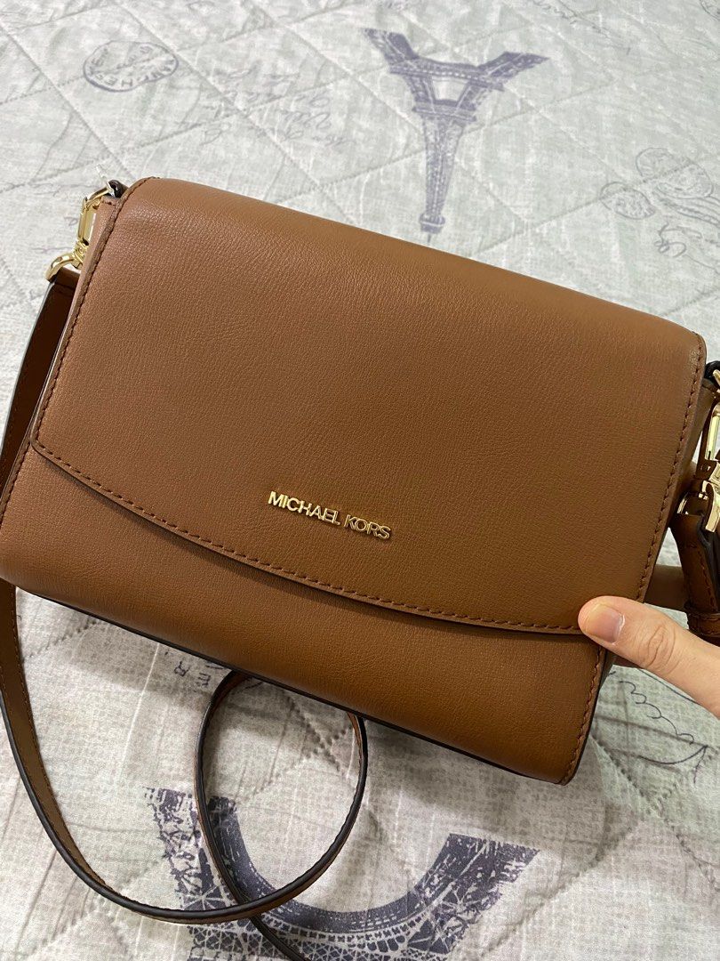 Michael kors ellis medium flap store