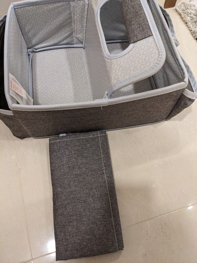 munchkin-diaper-caddy-organizer-babies-kids-bathing-changing