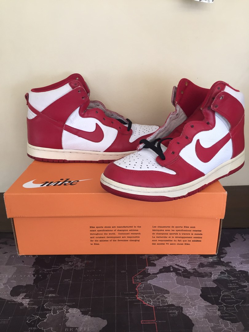 dunk high white varsity red