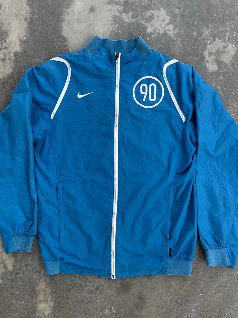 NIKE Light Jacket 90, Men's Fashion, Coats, Jackets and Outerwear on