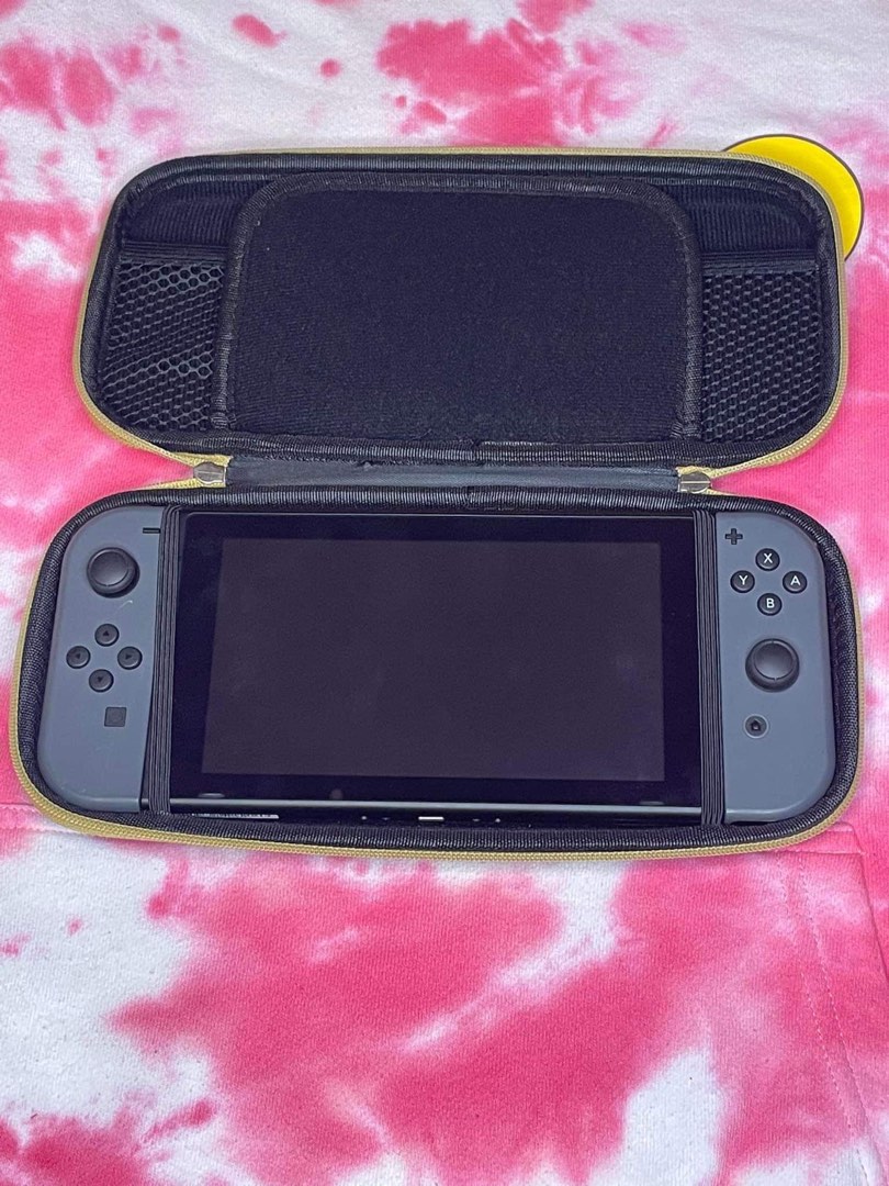 Nintendo switch for sale!!!, Video Gaming, Video Games, Nintendo on Carousell
