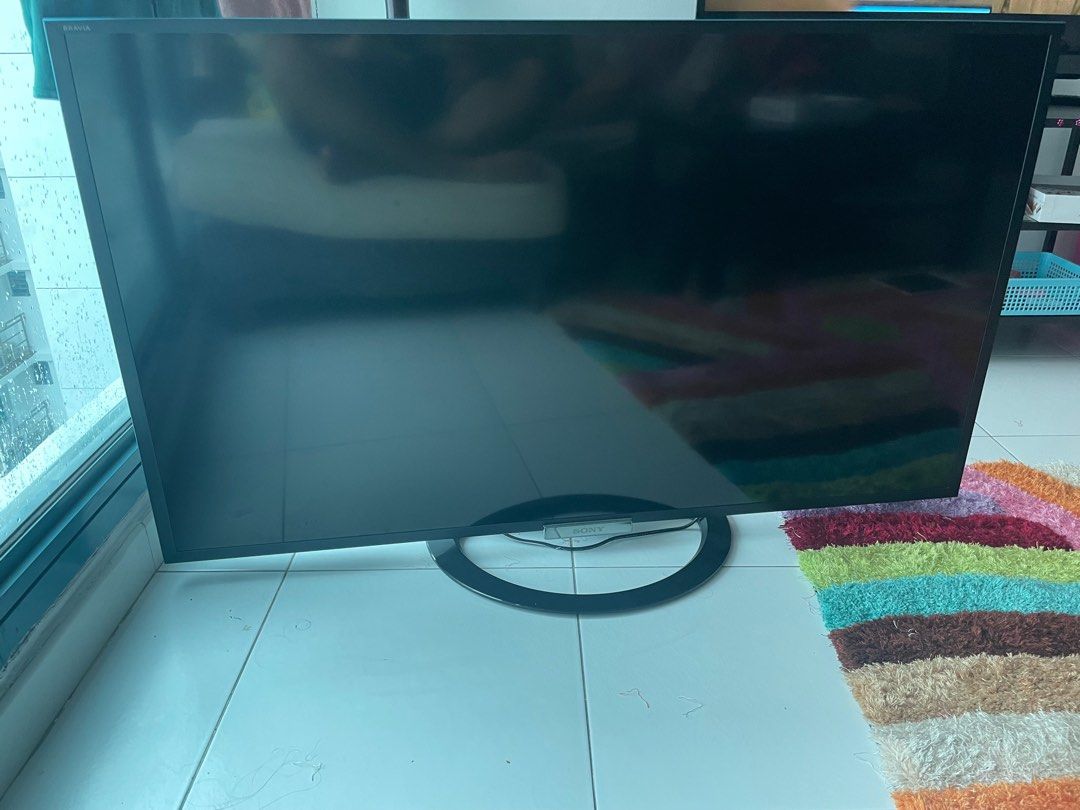 Old Sony TV display not working, TV & Home Appliances, TV