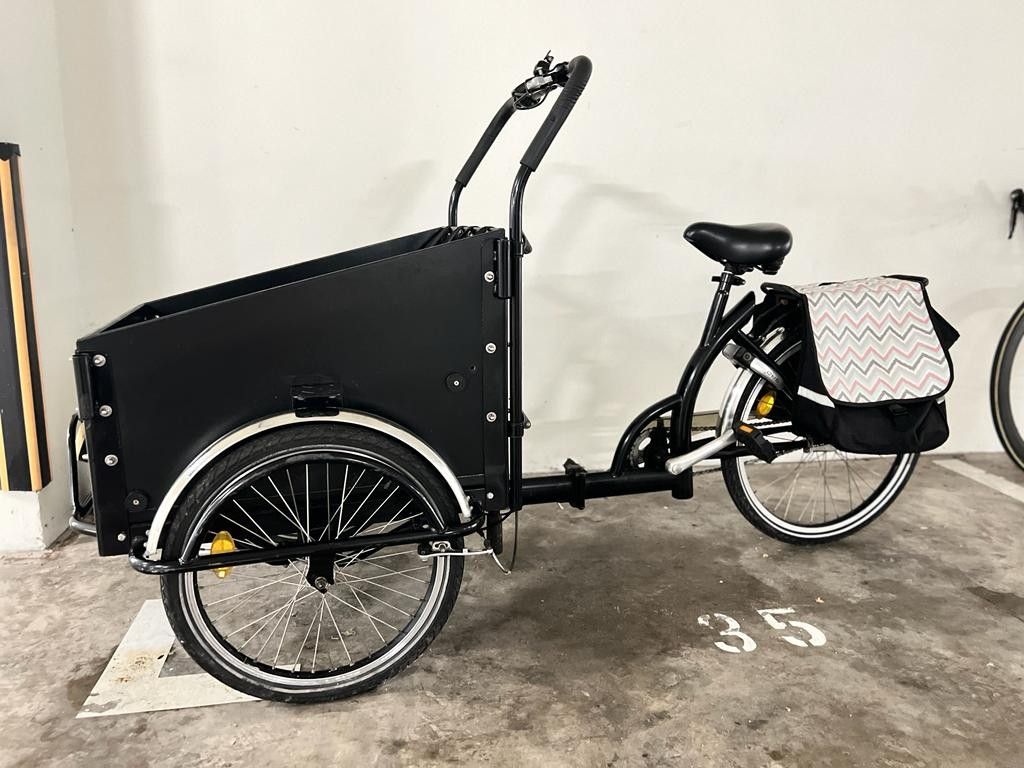 Original Dutch tricycle with seat for kids 3 wheels bike Sports