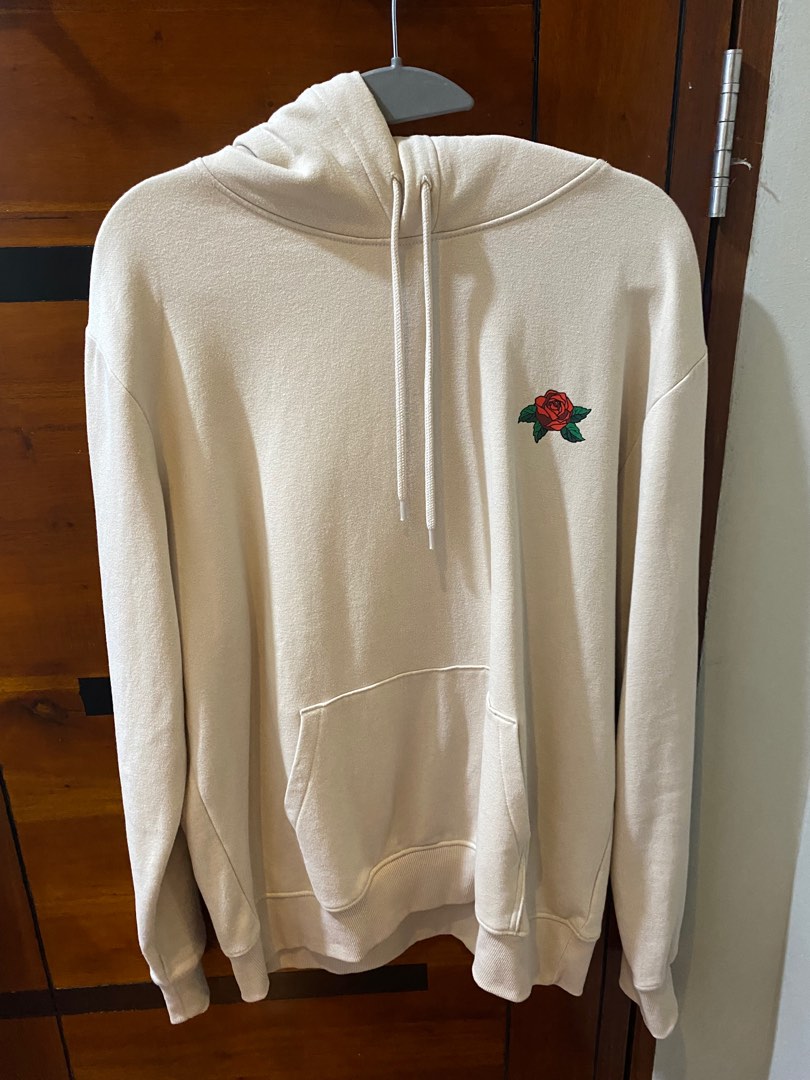 Original Uniqlo Divided Hoodie, Men's Fashion, Tops & Sets, Hoodies on Carousell